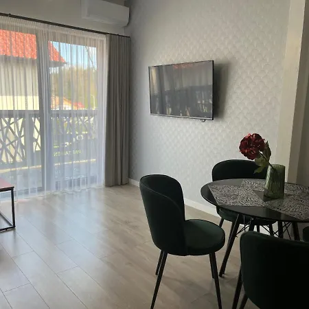 Apartment Blast Nad Morzem