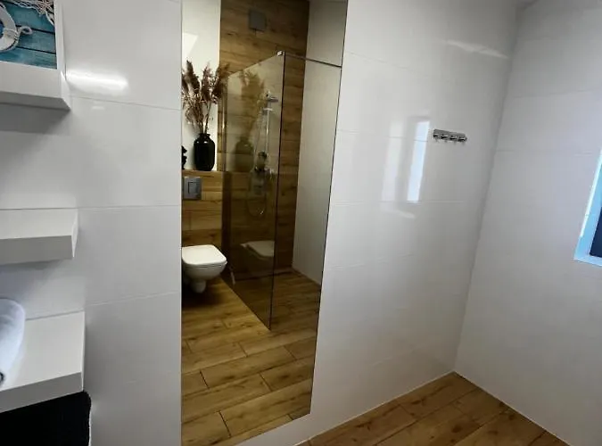 Blast Nad Morzem Διαμέρισμα Chłopy