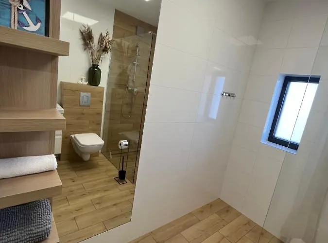 Blast Nad Morzem Διαμέρισμα Chłopy